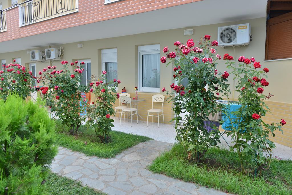 Anna Christina Apartments Metamorfosi  Exterior photo
