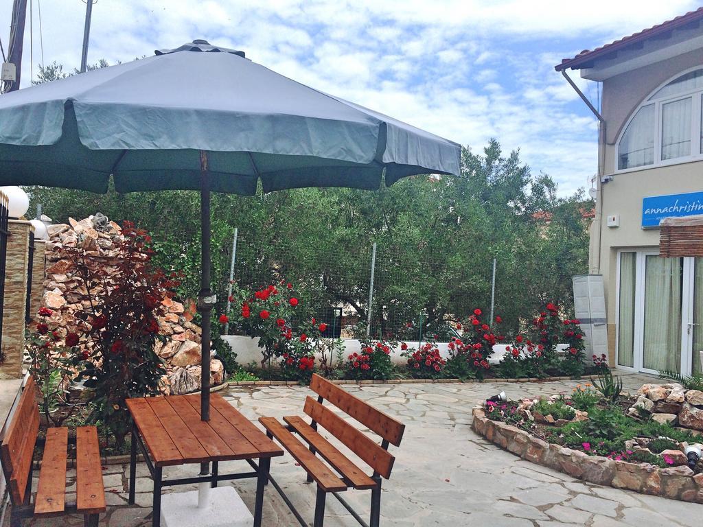 Anna Christina Apartments Metamorfosi  Exterior photo